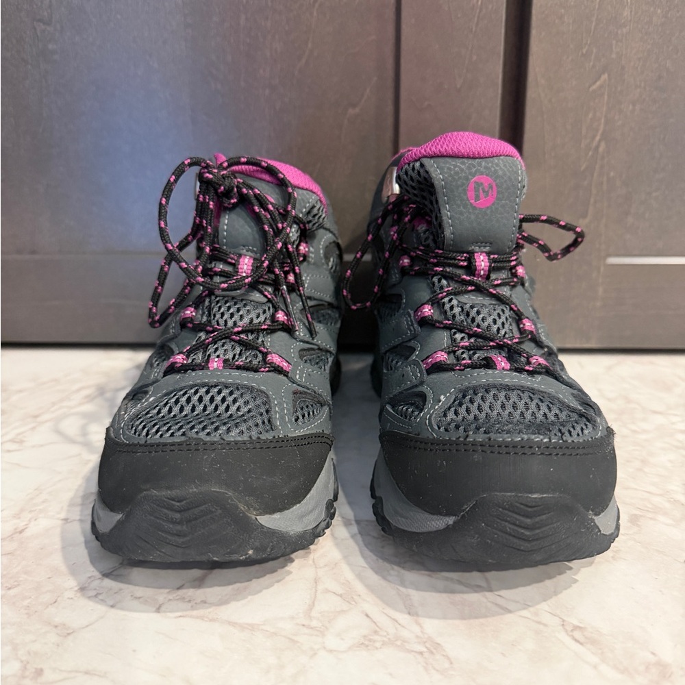 Merrell Unisex-Child Moab 3 Mid Waterproof Hiking Shoe size 2.5